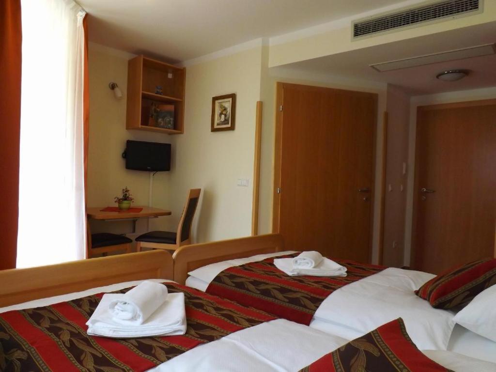 B&B Pansion Vago Малинська Екстер'єр фото